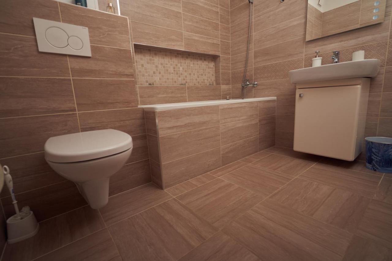 Apartman A&M Banská Bystrica Dış mekan fotoğraf