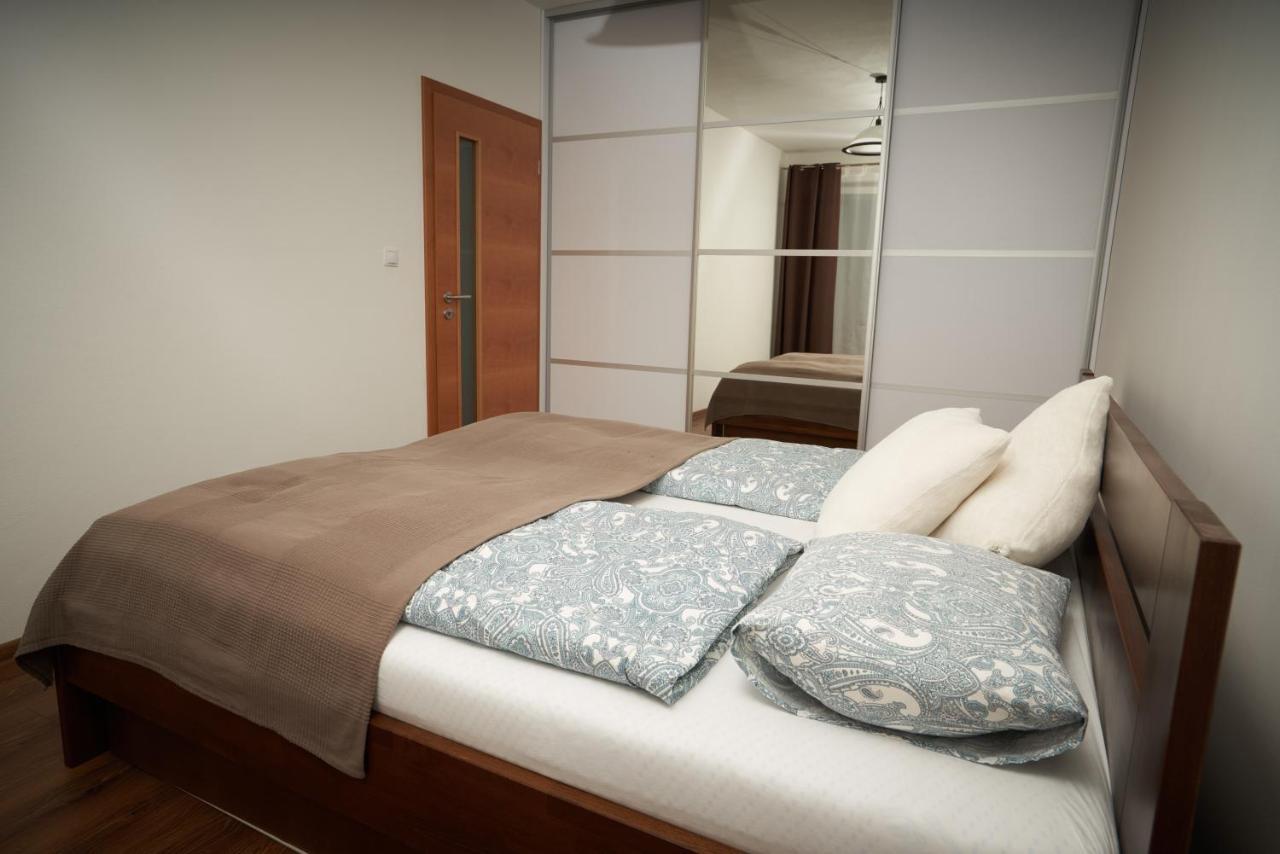 Apartman A&M Banská Bystrica Dış mekan fotoğraf